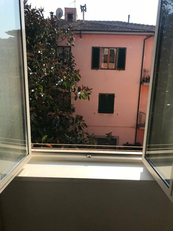 Appartamento La Casa Di Chiara Porto Azzurro Exteriér fotografie